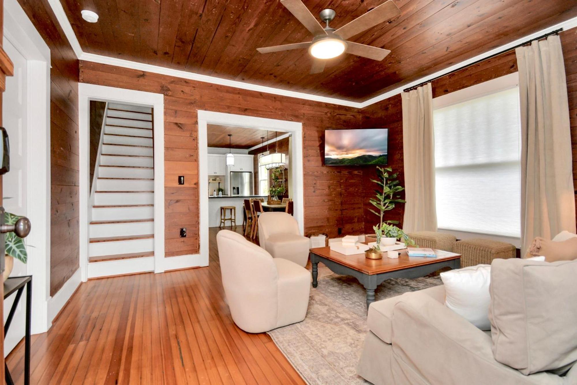 Coastal Craftsman- Walk To Beach & Pleasure Pier- As Seen On 'Restoring Galveston' 外观 照片